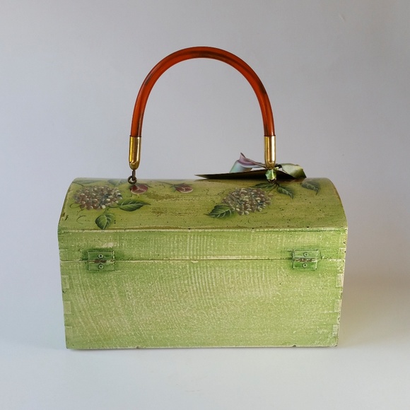 Vintage tole painted box bag, spring green and garden roses - Picture 12 of 15